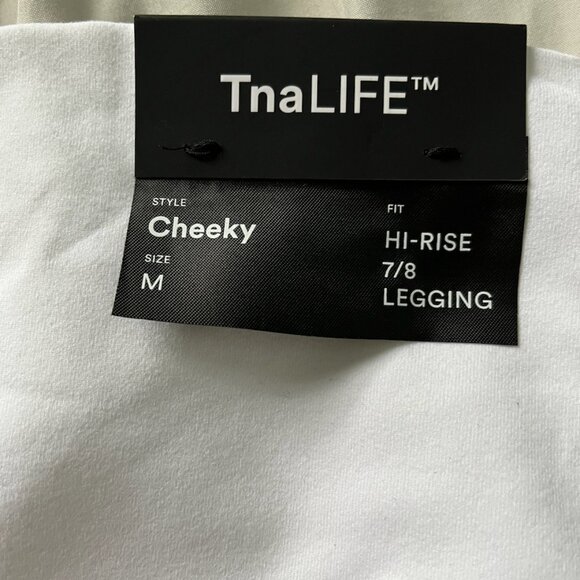 TNA - TnaLife Cheeky Hi-Rise 7/8 Leggings - NWT - Picture 4 of 8